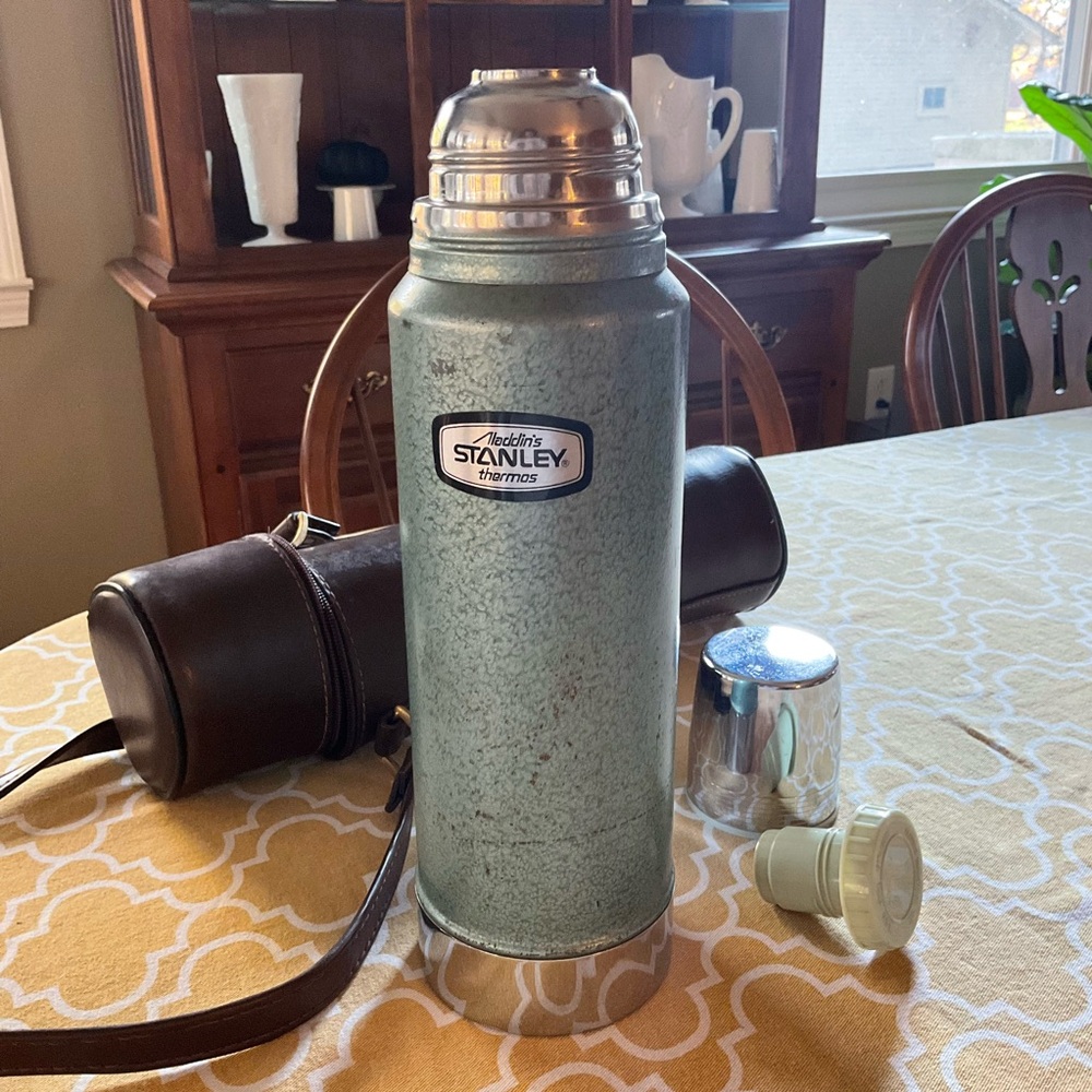 vtg ALADDIN STANLEY Thermos and Carry Case 32 Ozs Green Brown - Picture 7 of 11